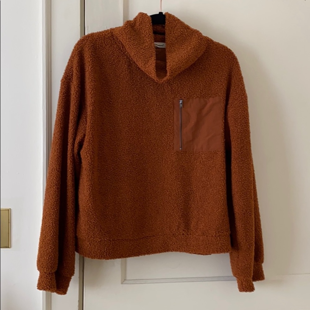 Fall pullover